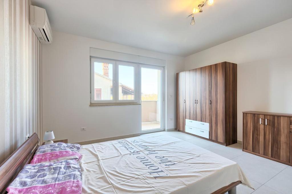 Lovely Fazana Apartments 400M From The Sea Экстерьер фото