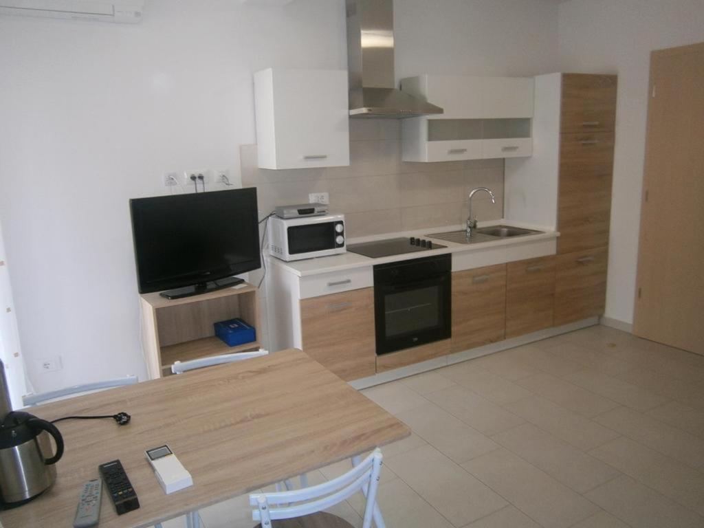 Lovely Fazana Apartments 400M From The Sea Экстерьер фото